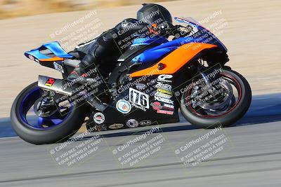 media/Jan-08-2022-SoCal Trackdays (Sat) [[1ec2777125]]/Turn 11 (215pm)/